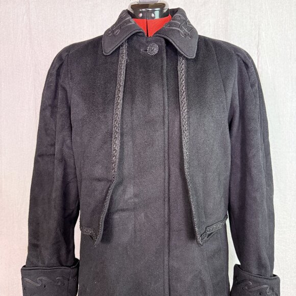 Vtg Lorovi Black Wool Coat Cape Collar Trim Elegant Overcoat Check Measurements - Picture 3 of 11
